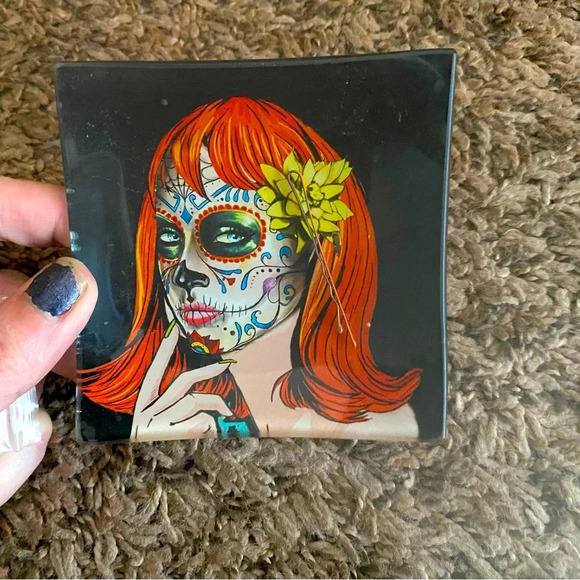 DAY OF THE DEAD GLASS GIRL Sugar Skull Jewelry Trinket DISH PLATE KA 267 - Picture 4 of 4